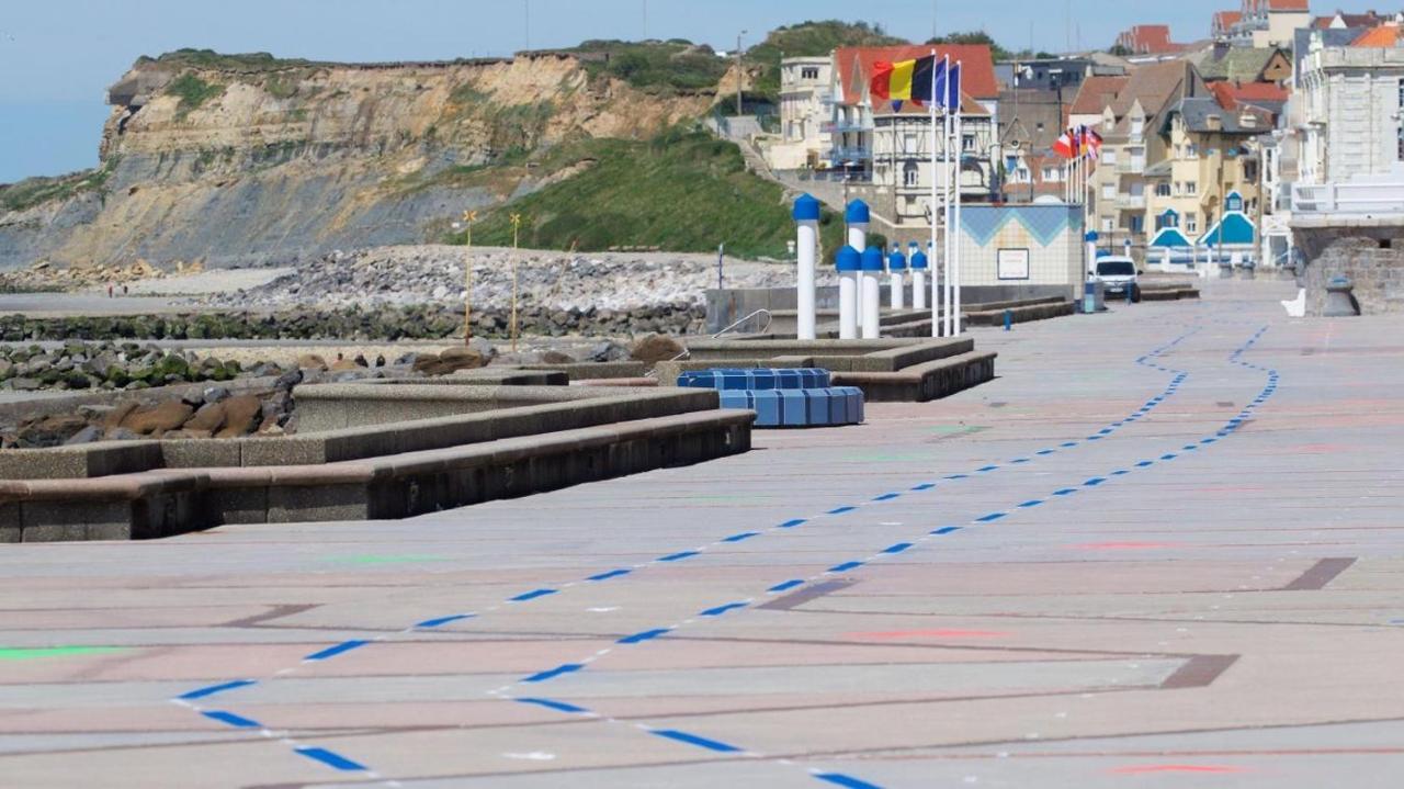 La Petite Maison A Deux Pas De La Mer Wimille 外观 照片
